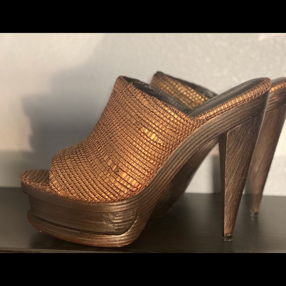 Elizabeth and James Platform Heels - Picture 10 of 10